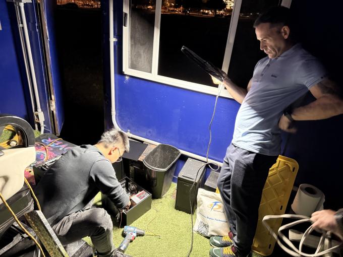 &uacute;ltimas noticias de la compa&ntilde;&iacute;a sobre Las puertas de la Expo cerraron, pero no hab&iacute;amos terminado: Una misi&oacute;n de rescate en el estacionamiento  1